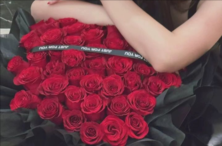 双鸭山尖山区花店